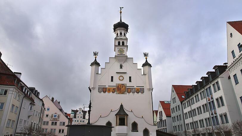 Gestohlene Parkm&uuml;nzen, gel&ouml;schte Bu&szlig;geldakten - im Rathaus von Kempten mussten mehrfach Unregelm&auml;&szlig;igkeiten aufgearbeitet werden. (Archivbild)