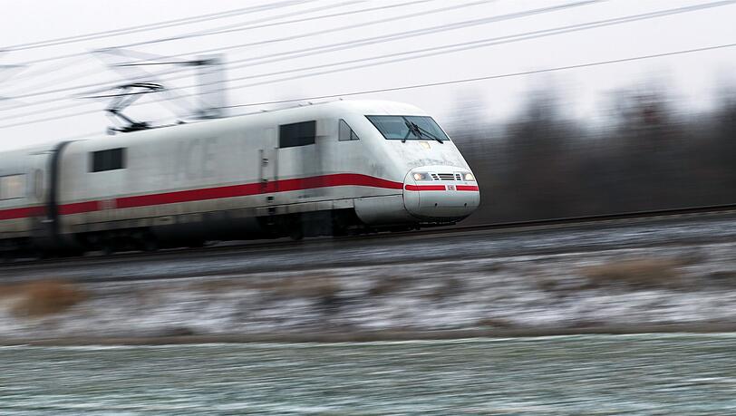 Auf der Strecke München - Berlin sollen künftig mehr ICE-Züge fahren. Auf der Strecke München - Berlin sollen künftig mehr ICE-Züge fahren.
