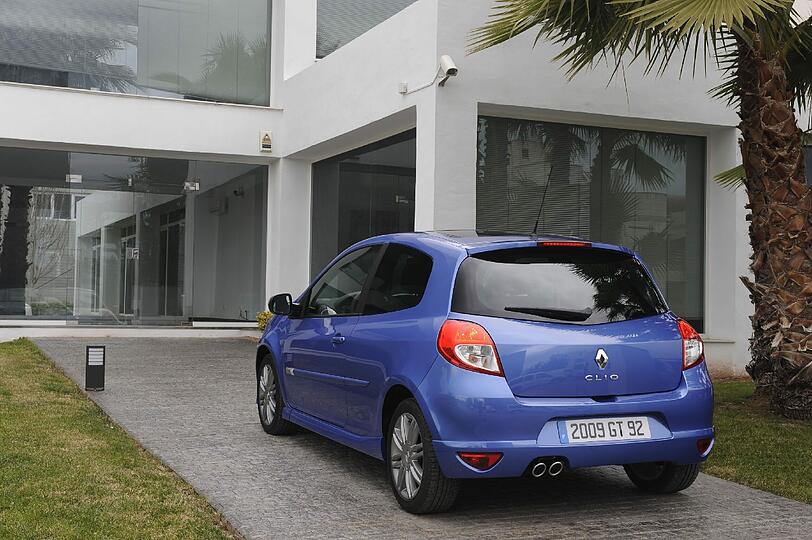 Leistungsstärke und Comfort: der Renault Clio.