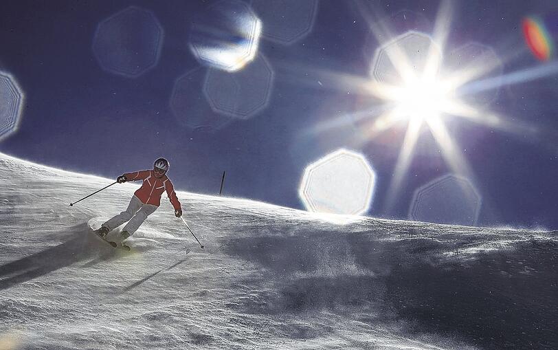 Mit ein wenig Gymnastik zur Vorbereitung macht Skifahren noch mehr Spaß.