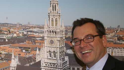 Seppi Schmid peilt das Rathaus an Seppi Schmid peilt das Rathaus an
