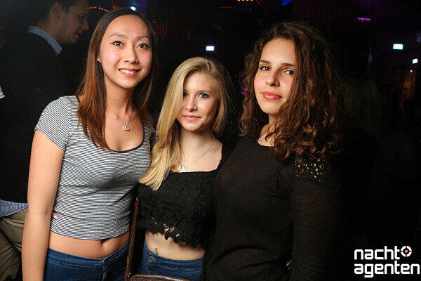 "House vs. Black" hieß es am Samstag im Jack Rabbit. Der Name war Programm: House- und R'n'B-Sounds wurden im Mix gespielt.