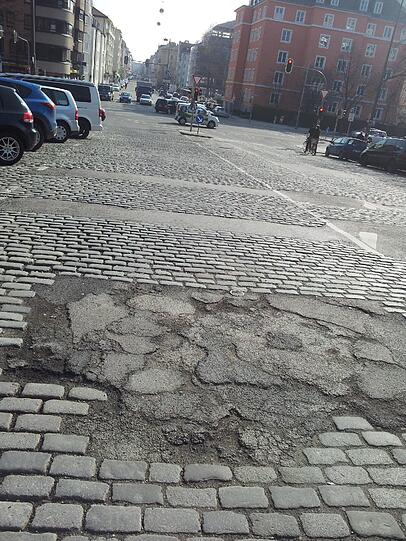 Die Schwanthalerstraße, kurz nach dem Bavariaring.