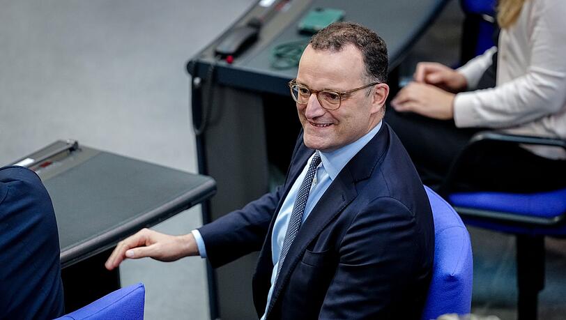 Hat Unionsfraktionschef Jens Spahn (CDU) womöglich auch wegen des anstehenden Urteils aus Karlsruhe die Vermögensverteilung als Problem adressiert? (Archivbild) Hat Unionsfraktionschef Jens Spahn (CDU) womöglich auch wegen des anstehenden Urteils aus Karlsruhe die Vermögensverteilung als Problem adressiert? (Archivbild)