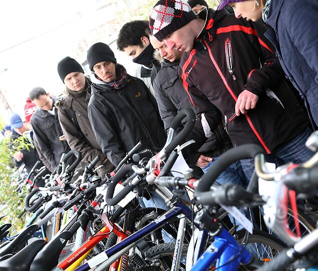 Der Radlflohmarkt im Backstage an der Friedensheimer Brücke läutete am Wochenende den Frühling ein. Die Bilder.