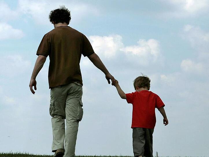 Mehr Zeit für die Kinder: Dafür wollen viele Väter auch finanziell kürzer treten