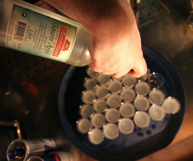 Die Debatte um das Alkoholverbot nach 0 Uhr ist in vollem Gange. (Symbolbild)