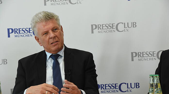 Münchens Oberbürgermeister Dieter Reiter am Mittwoch beim Termin im Presseclub.