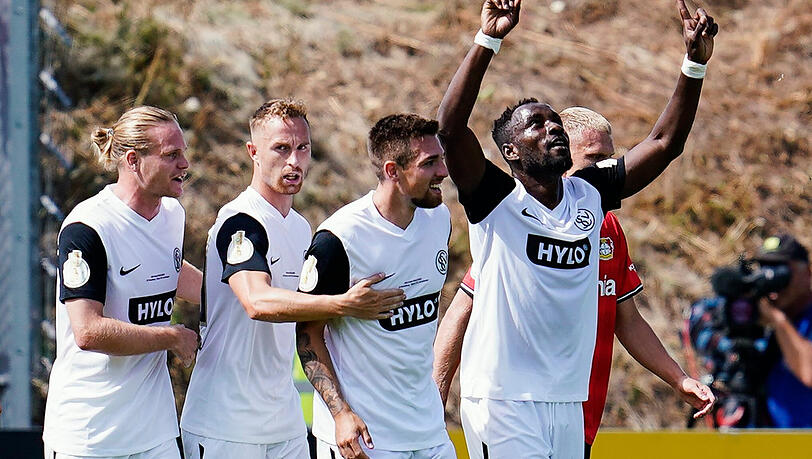 Vorsicht Löwen – die SV Elversberg weiß, wie man jubelt. Am Wochenende gibt es das Spitzenspiel der dritten Liga Vorsicht Löwen – die SV Elversberg weiß, wie man jubelt. Am Wochenende gibt es das Spitzenspiel der dritten Liga