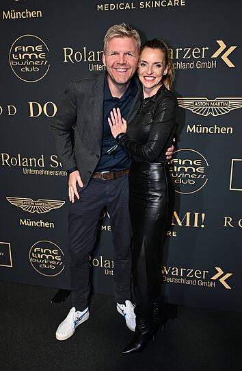 Deborah Müller mit Mann Oliver Hill.
