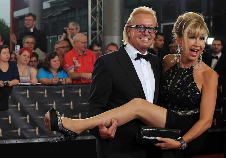 Carmen Geiss wird 50: Die Bilder von der Kult-Blondine!