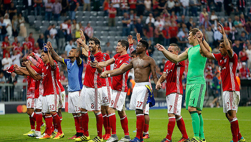 Wollen auch beim zweiten Wiesn-Heimspiel der Saison jubeln: Die Profis des FC Bayern.