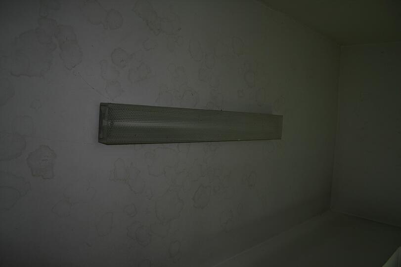 Eklig: Auf diese Toiletten müssen Schüler der Fernpaßschule gehen.