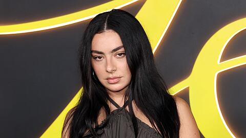 Charli xcx ist Syn&auml;sthetin, die britische S&auml;ngerin nimmt Musik als Farbe wahr.
