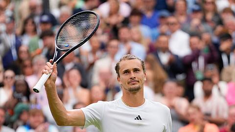 Steht im Achtelfinale von Wimbledon: Alexander Zverev.