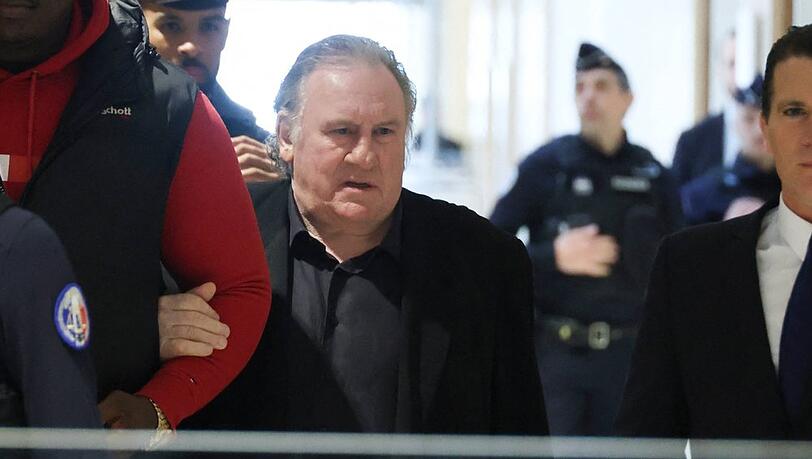 Gérard Depardieu bei seiner Ankunft im Mai vor Gericht in Paris.