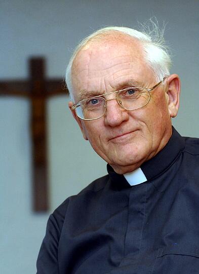 Pater Eberhard von Gemmingen SJ, Referent beim Münchner Bildungswerk, spricht am Mittwoch, 26. März 2014, über die Frage &bdquo;Wie steht es um &bdquo;Mutter Kirche&ldquo;?&ldquo;