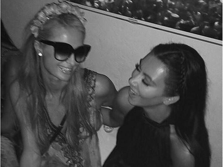 Kim Kardashian und Paris Hilton plaudern über die gute alte Zeit
