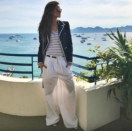 Das Model Izabel Goulart ist die Freundin von PSG-Keeper Kevin Trapp.