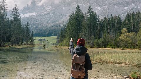 Für eine Wandertour in den Bergen gibt es zahlreiche Ausflugsziele und Routen.