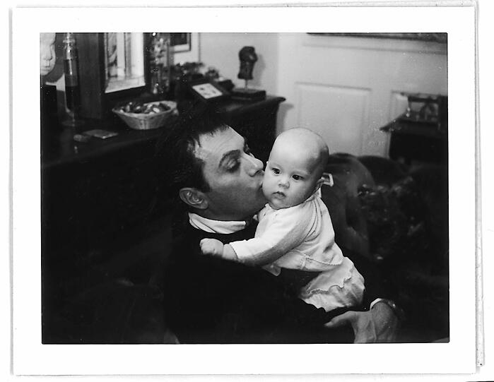 Mit acht Kinderstar, mit 18 mit Tony Curtis verheiratet. In ihrem Buch "Scheinweltfieber" packt Christine Kaufmann aus.