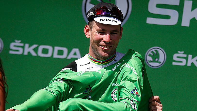 Marc Cavendish gewann die dritte Etappe der Tour und fährt weiter in Grün. Marc Cavendish gewann die dritte Etappe der Tour und fährt weiter in Grün.