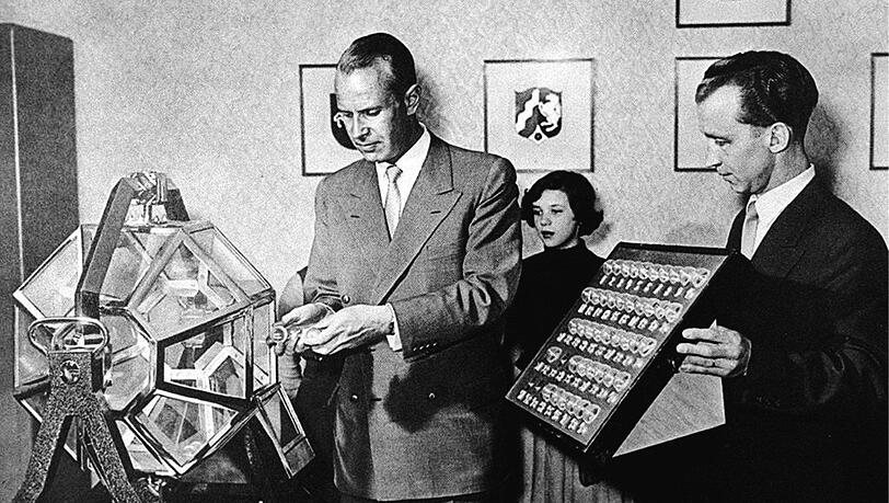 Kurioses-aus-70-Jahren-Lotto-Premiere-mit-der-13