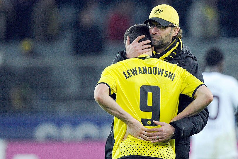Mit Robert Lewandowski will Jürgen Klopp nach einem englischen Medienbericht auch beim FC Liverpool wieder zusammenarbeiten.