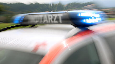 Drei Menschen wurden schwer verletzt.
