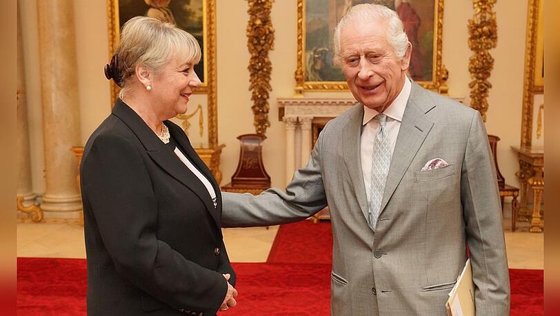 König Charles III. bei seinem Termin am Dienstag im Buckingham Palast.