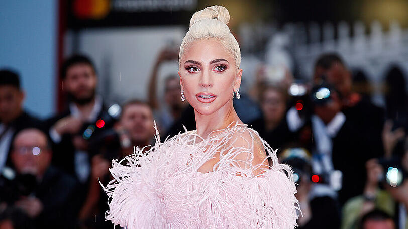 Lady Gaga ist wieder in festen Händen.