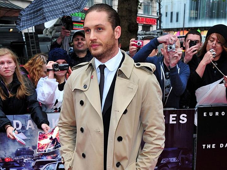 Bald im Dienste seiner Majestät? Schauspieler Tom Hardy