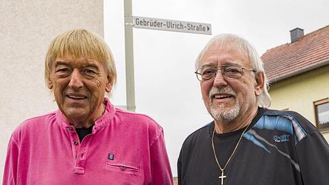 Karl-Heinz Ulrich (r) und sein Bruder Bernd Ulrich (l) bilden das Schlagerduo Amigos.
