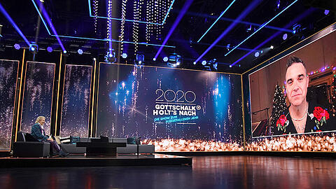 Mit Robbie Williams spricht Thomas Gottschalk in einer Schalte über 2020, Corona und ausgefallene Konzerte. Außerdem stimmt er eines seiner aktuellen Lieder an.