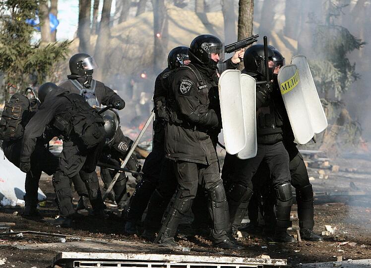 Blut, Feuer, Gewalt: Die Situation in Kiew ist in der Nacht weiter eskaliert. Die Bilder aus der Ukraine.