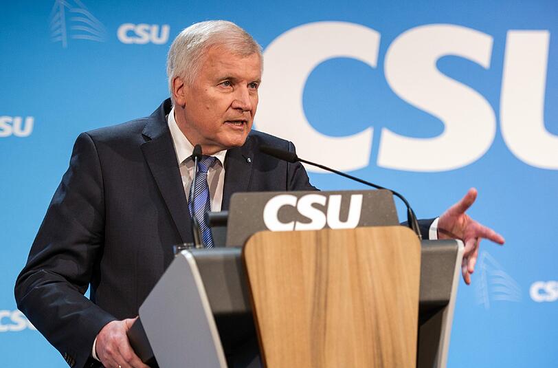 Horst Seehofer will 2017 nicht für die Kanzlerin in den Wahlkampf ziehen.