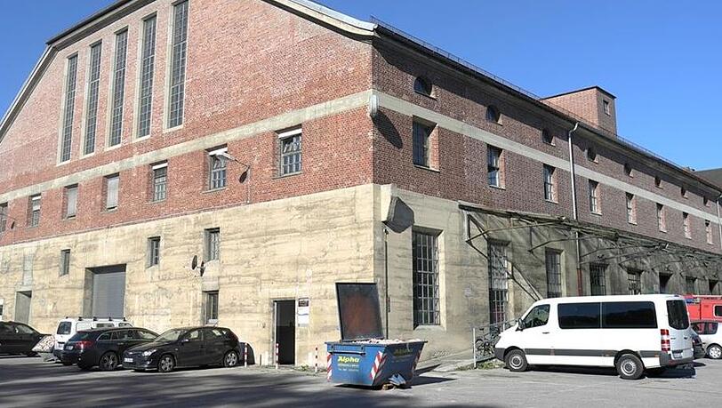 Möglicher Standort des geplanten Biermuseums - die ehemalige Materiallagerhalle der Stadtwerke. Möglicher Standort des geplanten Biermuseums - die ehemalige Materiallagerhalle der Stadtwerke.
