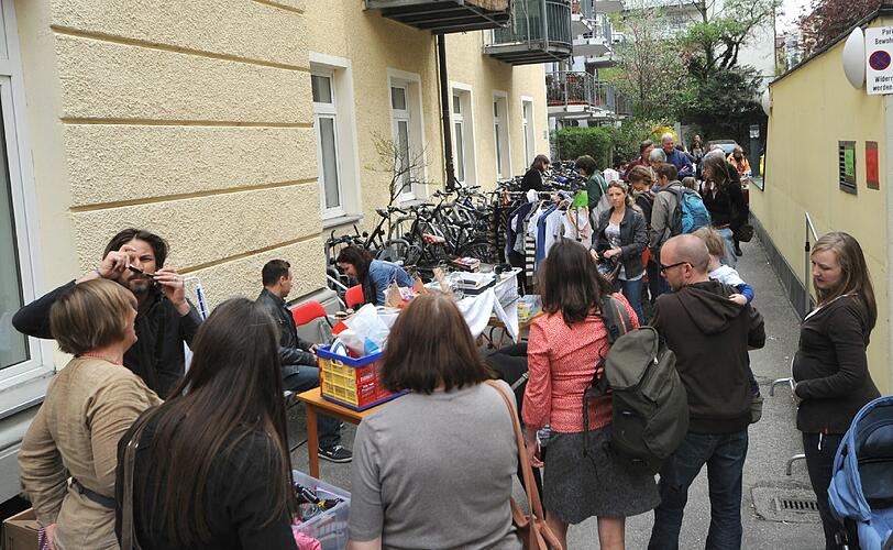 Hofflohmarkt in der Metzstraße