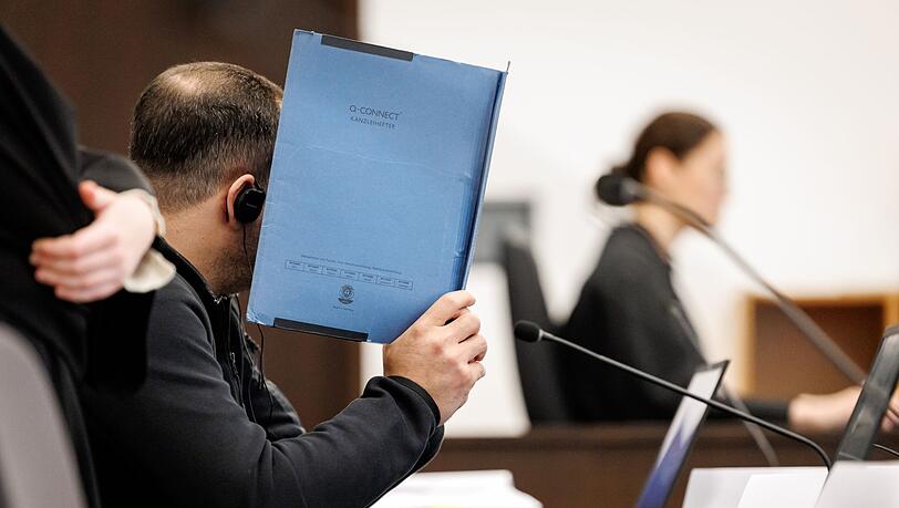 Das Landgericht will noch am selben Tag ein Urteil verkünden.