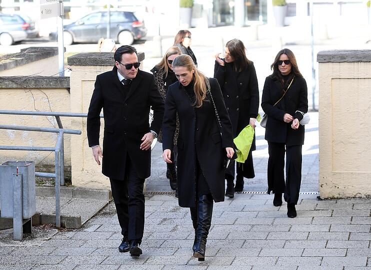 Weitere Fotos von der Beisetzung von Wolfgang Nöth auf dem Münchner Nordfriedhof.