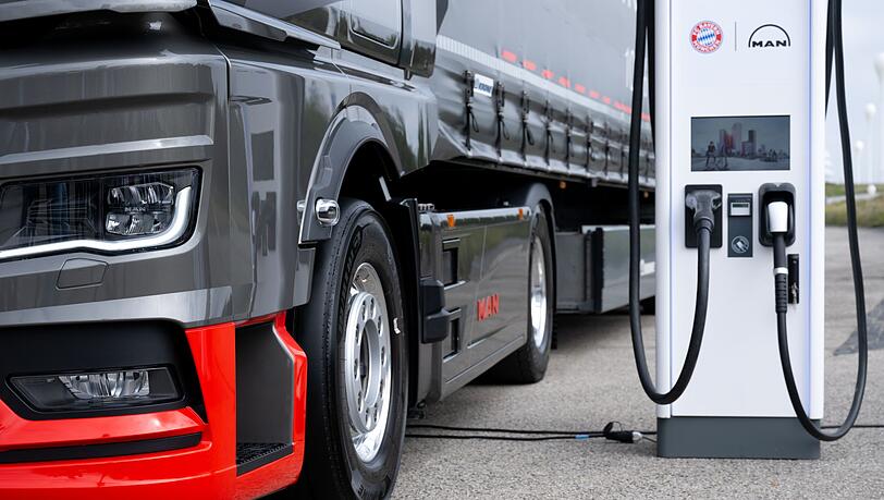 Auch bei Lkw spielt Elektromobilit&auml;t k&uuml;nftig eine gr&ouml;&szlig;ere Rolle. (Symbolbild)