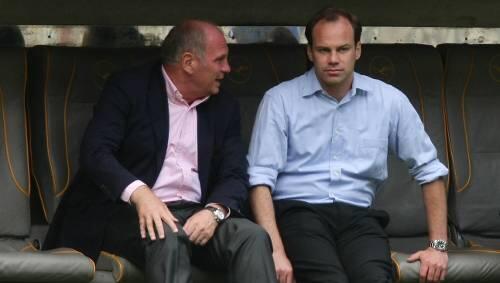 Sucht immer den Rat von Ex-Manager Uli Hoeneß (l.): Sportdirektor Christian Nerlinger. Sucht immer den Rat von Ex-Manager Uli Hoeneß (l.): Sportdirektor Christian Nerlinger.