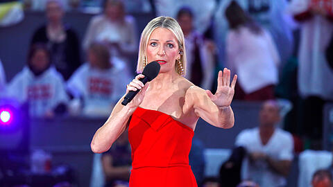 Monika Gruber gew&auml;hrt seltene Einblicke in ihr Liebesleben.