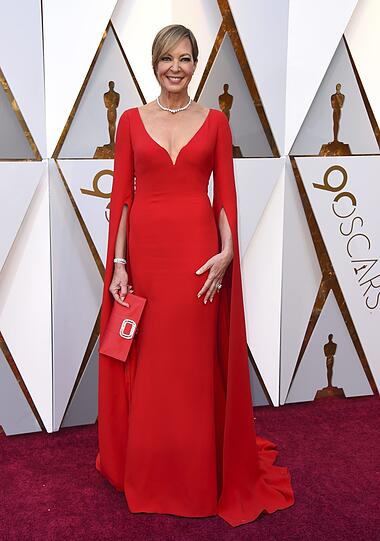 Lady in Red: Allison Janney gewinnt als beste Nebendarstellerin