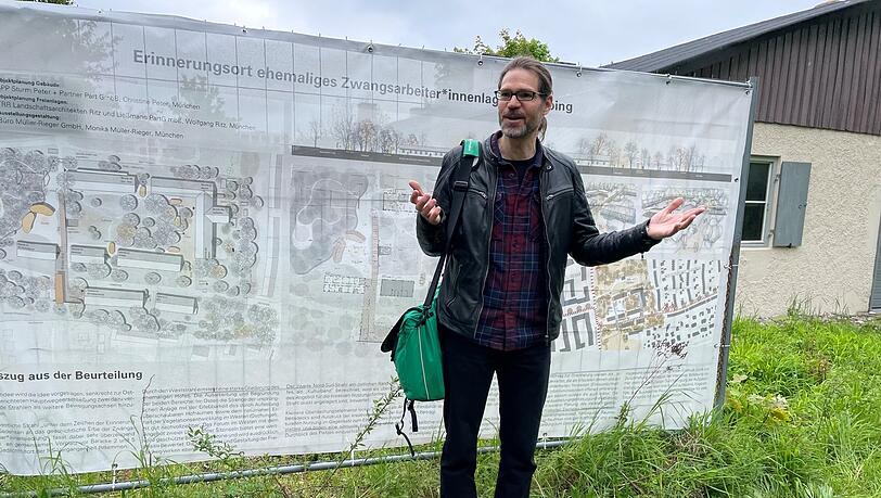Beim Rundgang: Dirk Riedel vom NS-Dokumentationszentrum. Beim Rundgang: Dirk Riedel vom NS-Dokumentationszentrum.