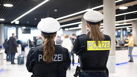 Deutschland muss an seinen Flugh&auml;fen weitere Vorbereitungen treffen, um den Anforderungen des neuen europ&auml;ischen Asylsystems Gerecht zu werden. (Symbolbild)