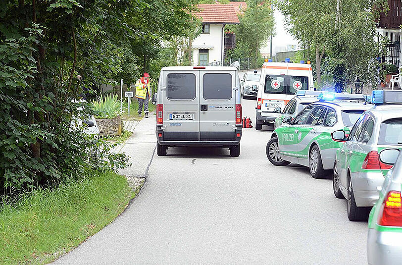 Sehen Sie in unserer Fotostrecke die Bilder vom Polizeieinsatz im Seniorenheim.
