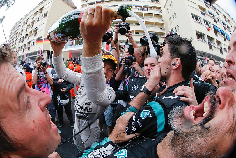 Nico Rosberg ist in Monaco zum dritten Mal in Folge auf Platz 1 gerast.