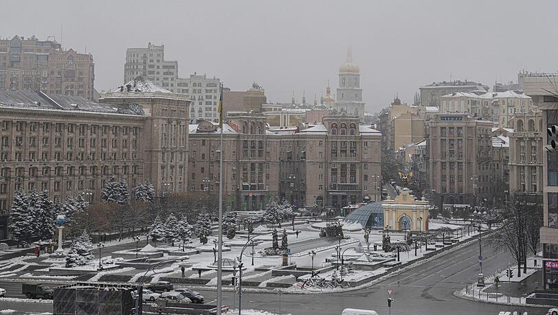 Vor neun Jahren protestierten Menschen in Kiew auf dem Maidan-Platz gegen die russlandfreundliche Regierung.