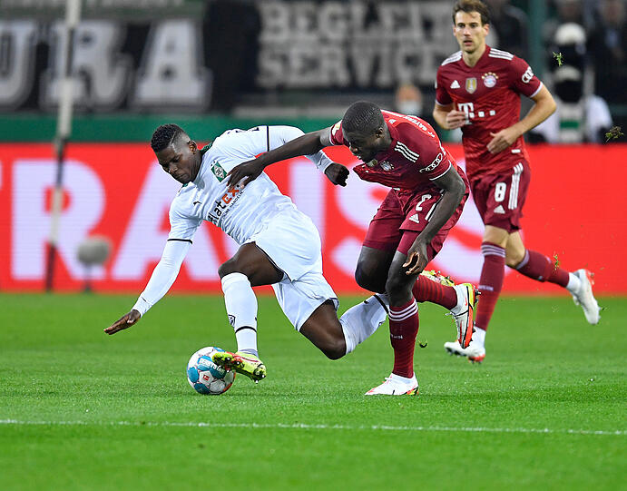 Dayot Upamecano tat sich in Gladbach extrem schwer.